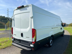 IVECO Daily 35 S 14H A8 VL