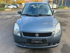 SUZUKI Swift 1.3i 16V GL Top 4x4