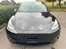 TESLA Model Y Long Range