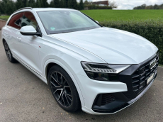 AUDI Q8 55 TFSI quattro tiptronic