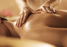 Warmöl Wellness massage privat in Holderbank