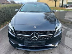 MERCEDES-BENZ A 180 AMG Line 7G-DCT