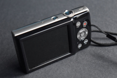 Canon IXUS 185 – 20,0 MP, 8-fach Zoom