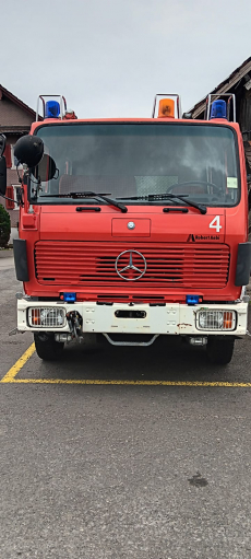 MERCEDES-BENZ ***1428 - 280 PS mit V8 Diesel***Doppelkabine***4x4