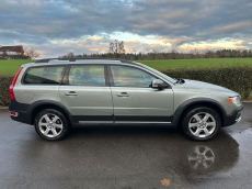 VOLVO XC70 D5 AWD Momentum