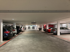 Tiefgarage nahe Tramhaltestelle Förrlibuckstrasse