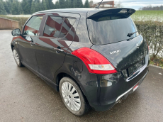 SUZUKI Swift 1.6i 16V Sport