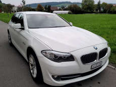 BMW 520d Touring Steptronic Kombi