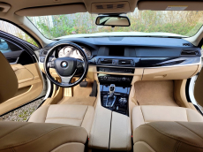 BMW 520d Touring Steptronic Kombi