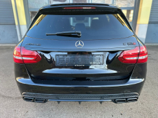 MERCEDES-BENZ C 63 S AMG Speedshift