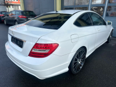 MERCEDES-BENZ C 220 CDI AMG Line Coupé 7G-Tronic White Edition1