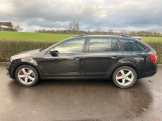 SKODA Octavia Combi 2.0 TSI RS Prag