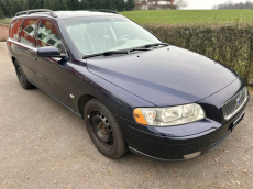 VOLVO V70 2.4 Kinetic