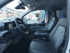 Ford Tourneo Bus 320 L1 Titanium 4x4   