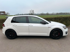 VW Golf 2.0 TSI GTI Performance DSG