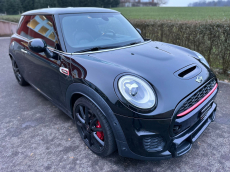 MINI Mini Cooper John Mini Cooper Works Steptronic