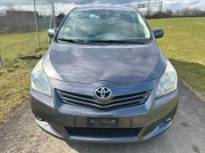 TOYOTA Verso 2.0 D-4D Linea Sol