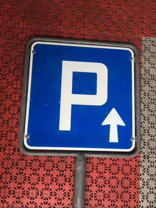 Auto-Parkplatz, Garagenbox, Einzelgarage