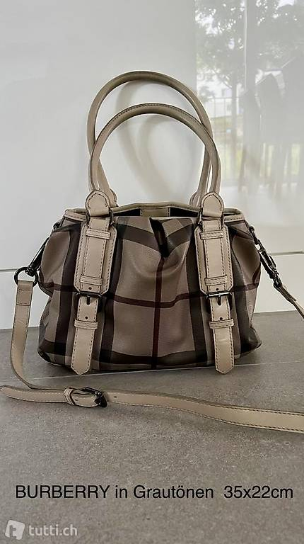 ORIGINAL BURBERRY in Grautönen  Grösse 35x22cm