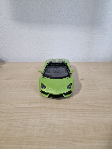 Lamborghini Aventador Roadster