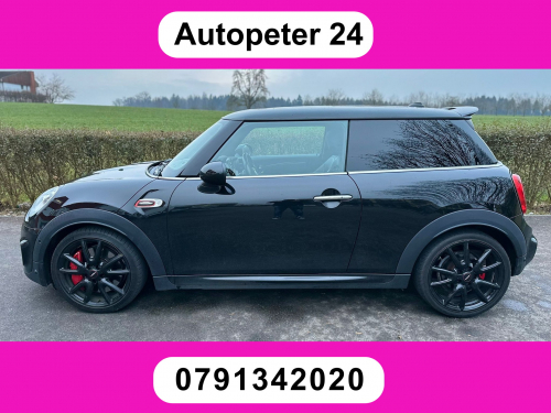 MINI Mini Cooper John Mini Cooper Works Steptronic