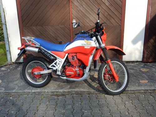 Motorrad Honda XLV750R Veteranenfahrzeug